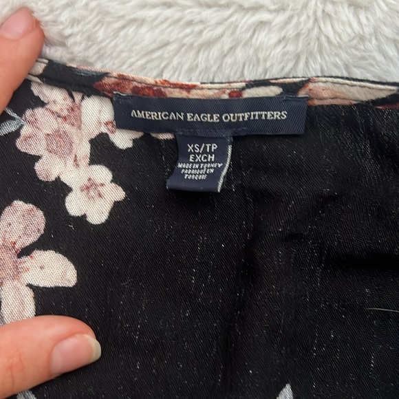 floral romper - Picture 3 of 4